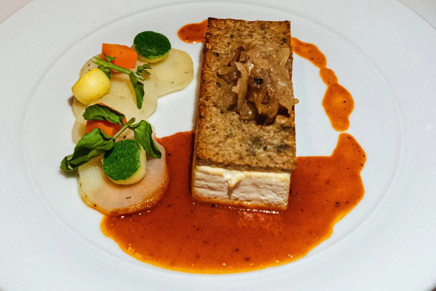 Tofu in a red pepper sauce