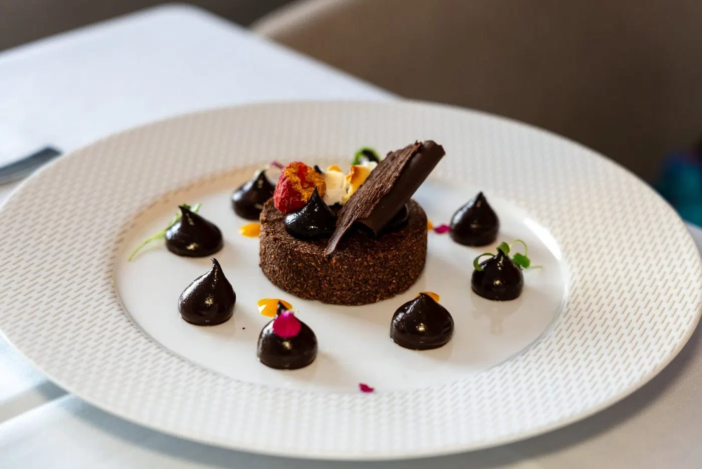 Chocolate torte, made without refined sugar